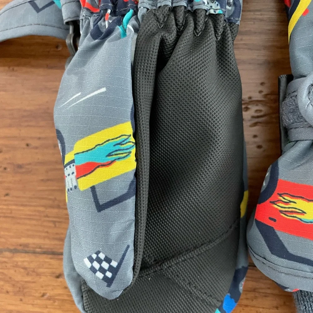 The Children's Place Kids' Colorful Car Print Mittens L 4T/5T